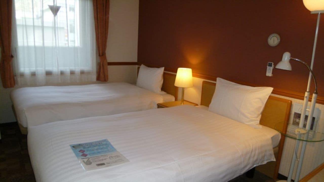 Toyoko Inn Kanazawa-Eki Higashi-Guchi Екстериор снимка